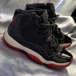 Jordan Kids Black and Red Sneakers